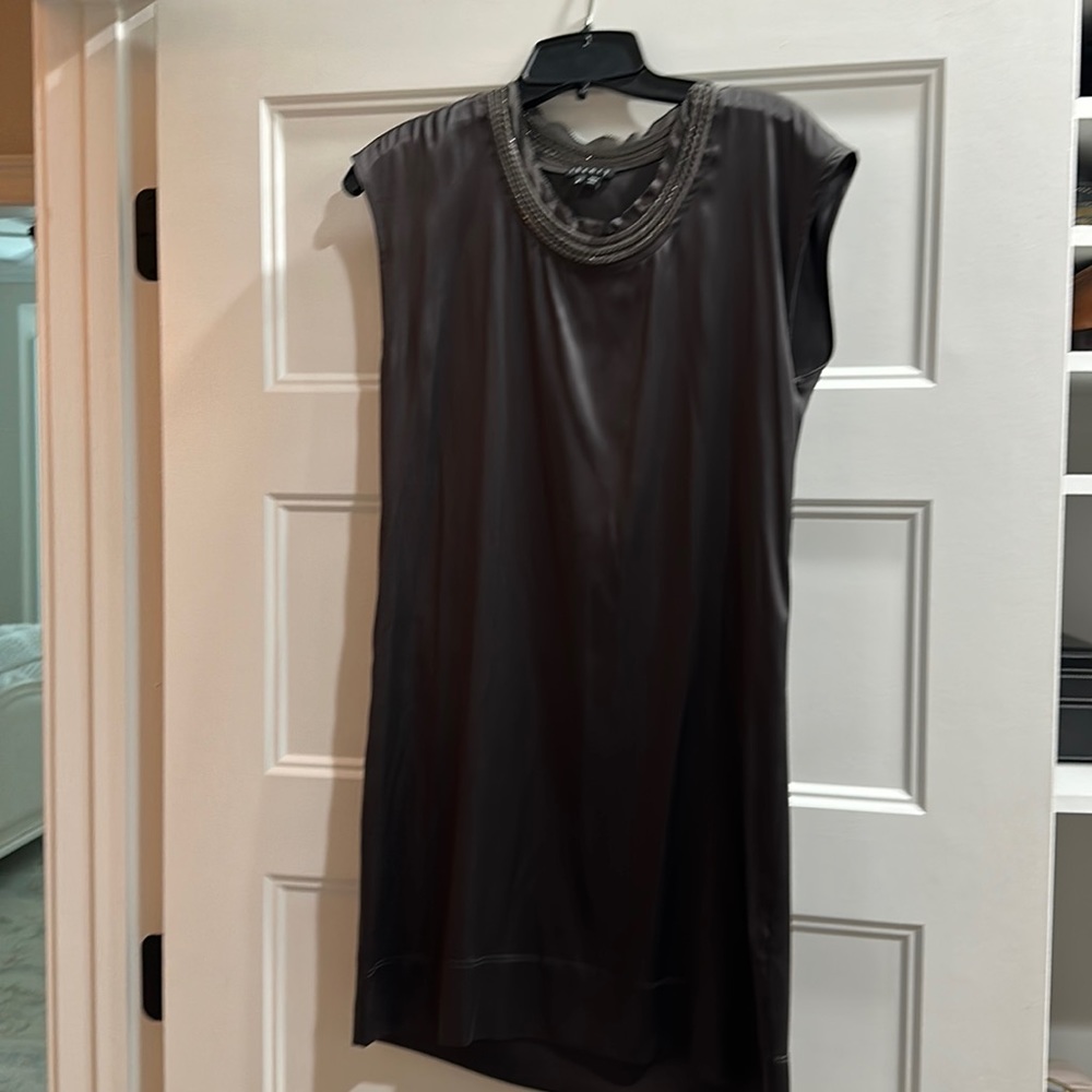 Theory - dark grey slip - metal chair collar